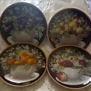 Elegant Fruit-Themed Decorative Plates Set